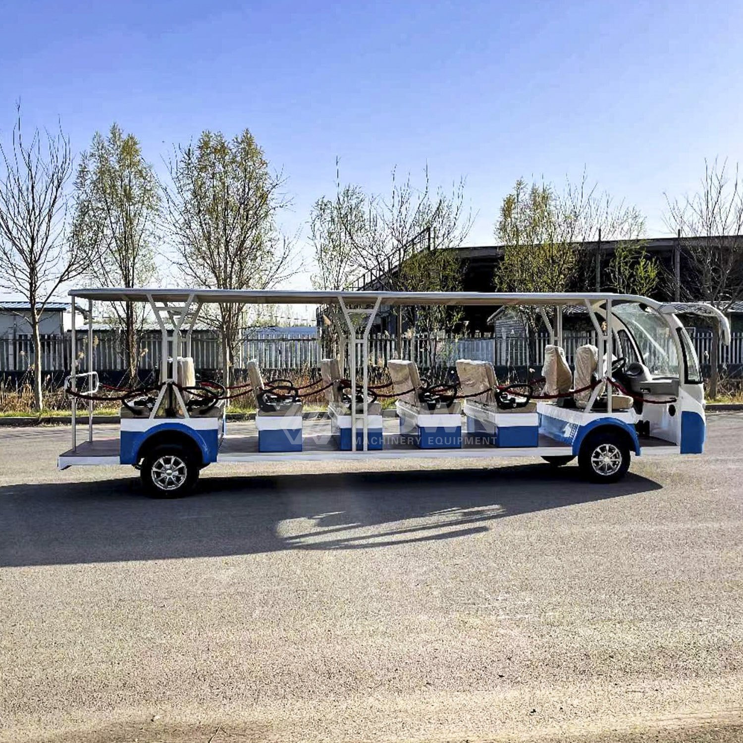 City Shuttle Bus for Hotel Pick-up and Drop-off at Source Factory for Sale / Discount Period for Sale
