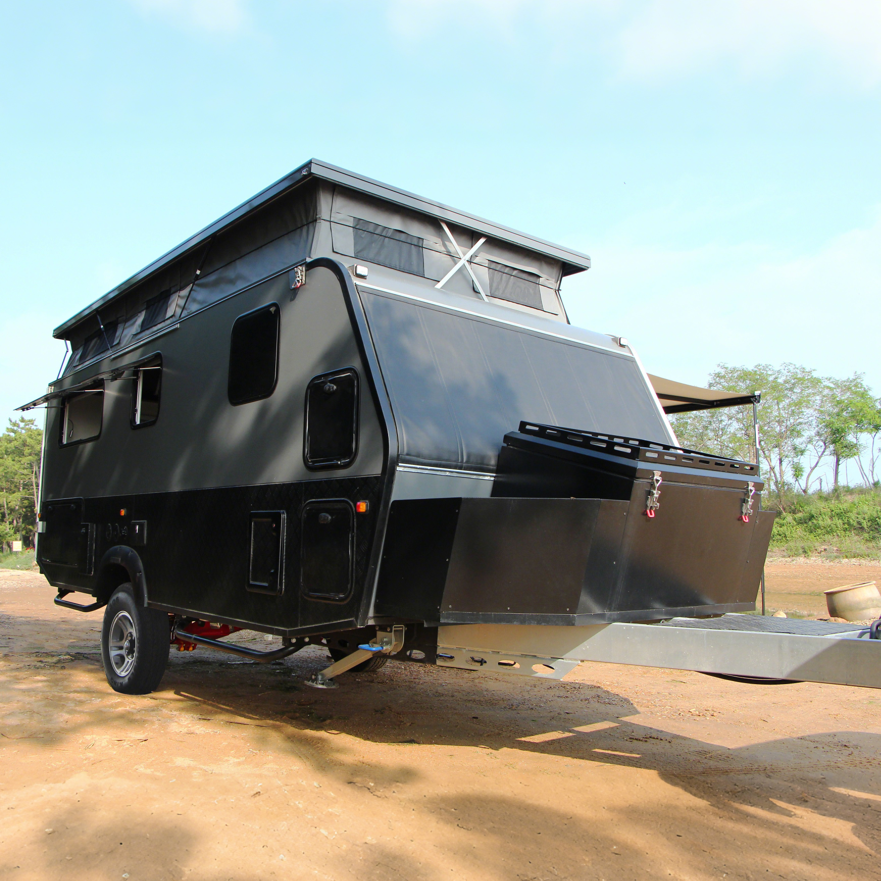 Low-Priced Factory Supply Pop Top Caravans and Motorhomes for Travel Camping Outdoor Use