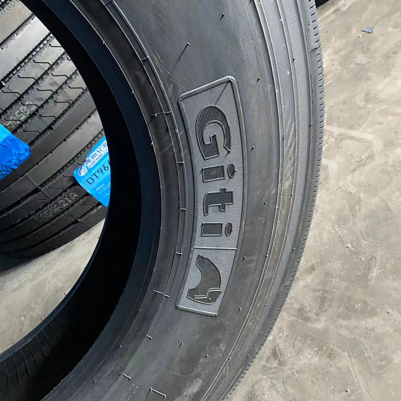 GITI 10R22.5 16PR High-performance All-steel Radial Truck Tires TBR Tires Made in China Factory Direct Sales
