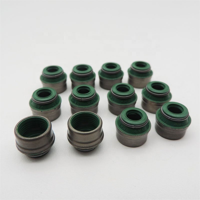 Engine Valve Oil Seals 0000535658 for Auto Parts Valve Stem Seals 0000535658 W168 W204 W212 W222 W245