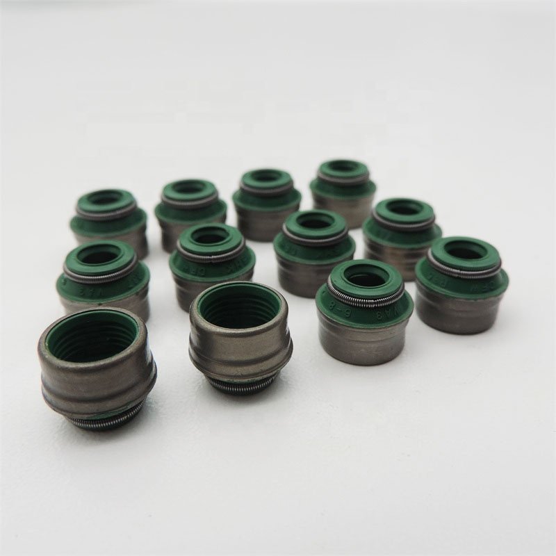 Engine Valve Oil Seals 0000535658 for Auto Parts Valve Stem Seals 0000535658 W168 W204 W212 W222 W245