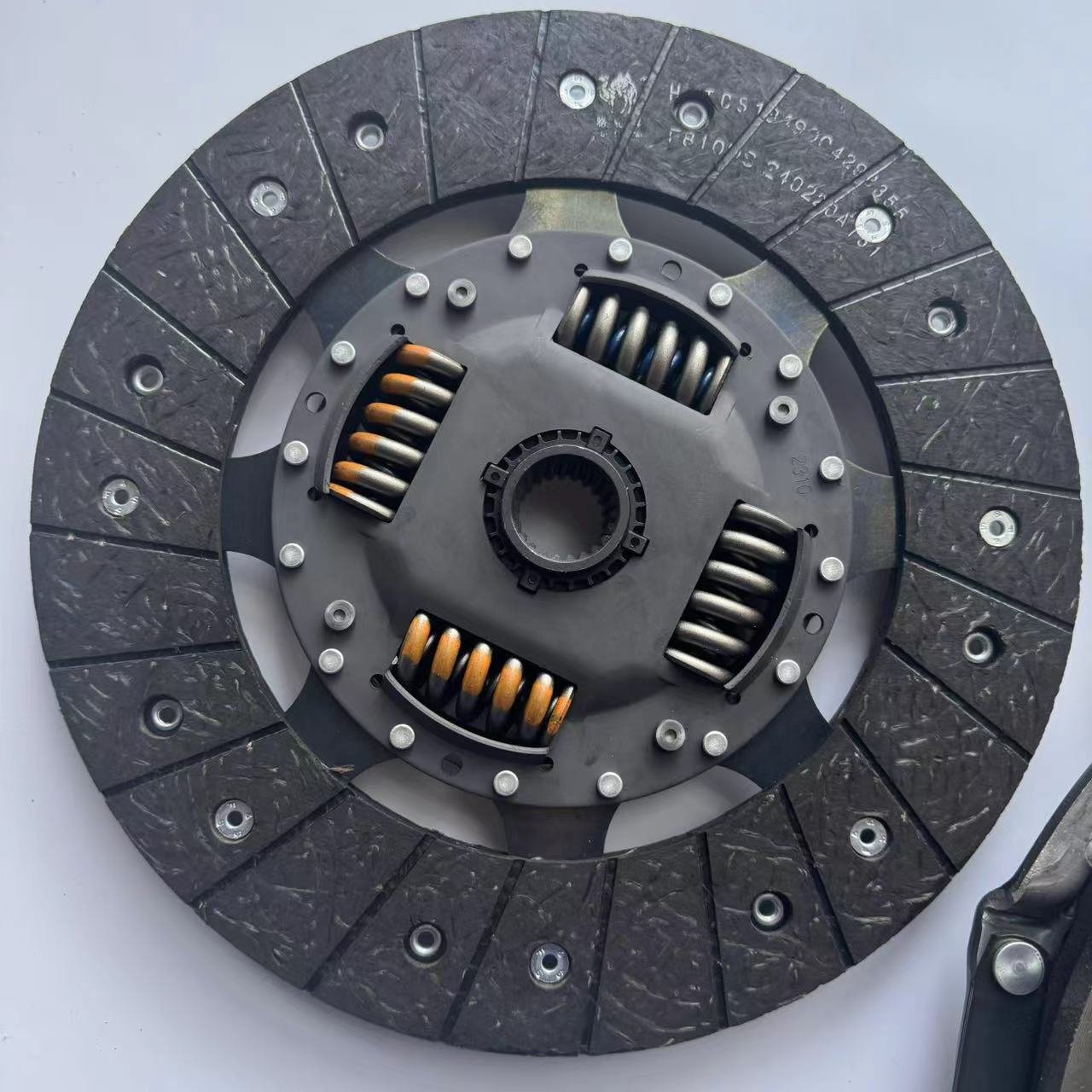 SAIC MAXUS Original 2.0 Clutch Kit for LDV T60 V90 D20 Engine C00074697 C00074698 C00229941