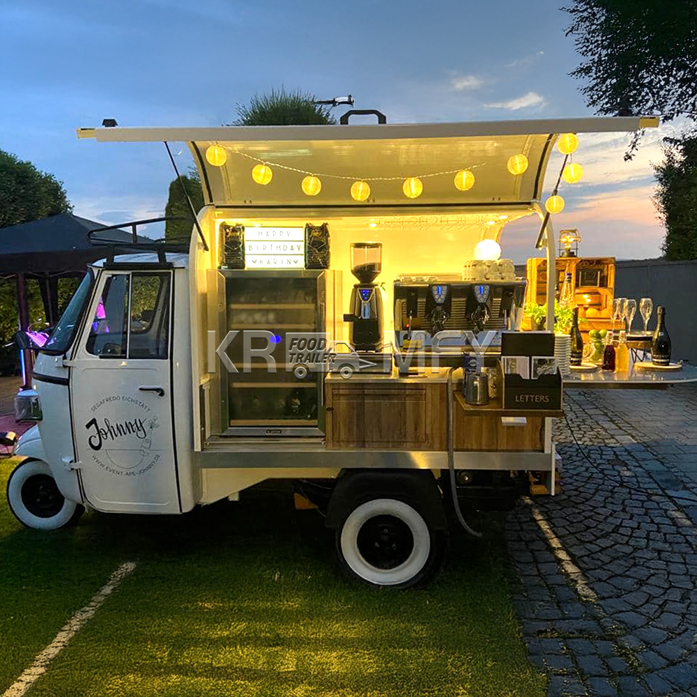 China Mobile Food Truck Electric Food Bus Shop on Wheels Kitchen Restaurant Grill Pizza Fast Food Truck for Sale Europe