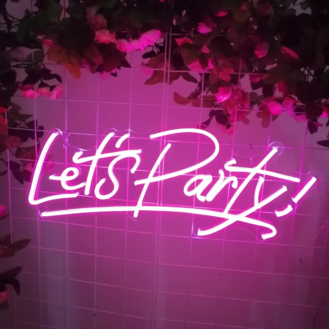 Custom Neon Sign Color Lighting Strip Rope Pink Decoration Signs Led Neon Lights for Wall