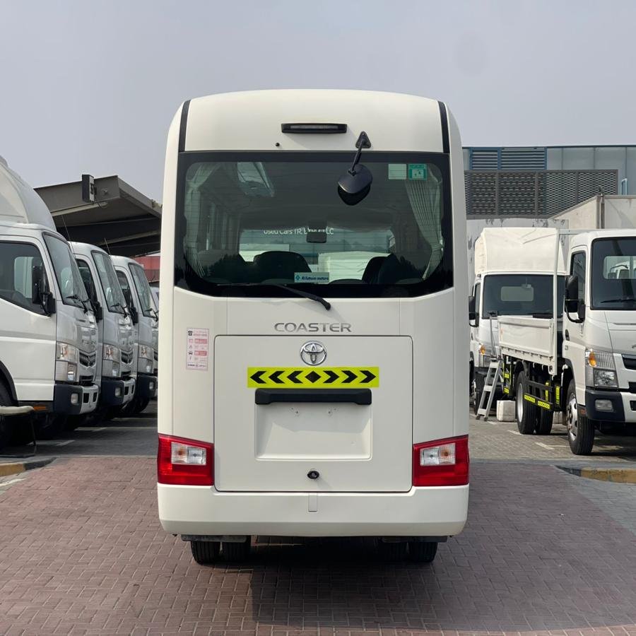 Fairly Used Toyota Coaster Standard Diesel Engine Top Speed Manual Automatic Transmission No Accident History in Stock