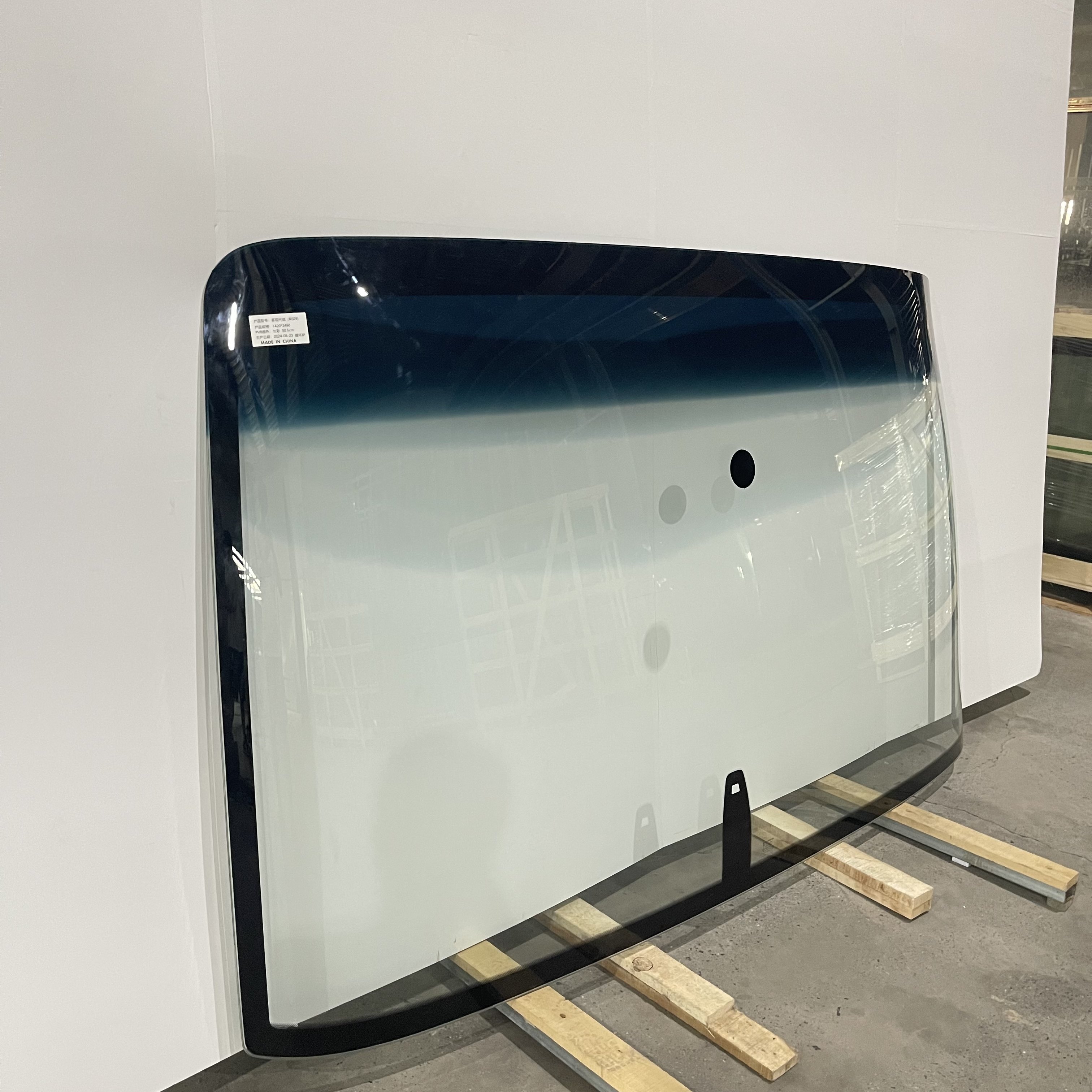 Laminated Front Windshield Auto Glass Car Window Side Door Glass Car Front Windshield for R029