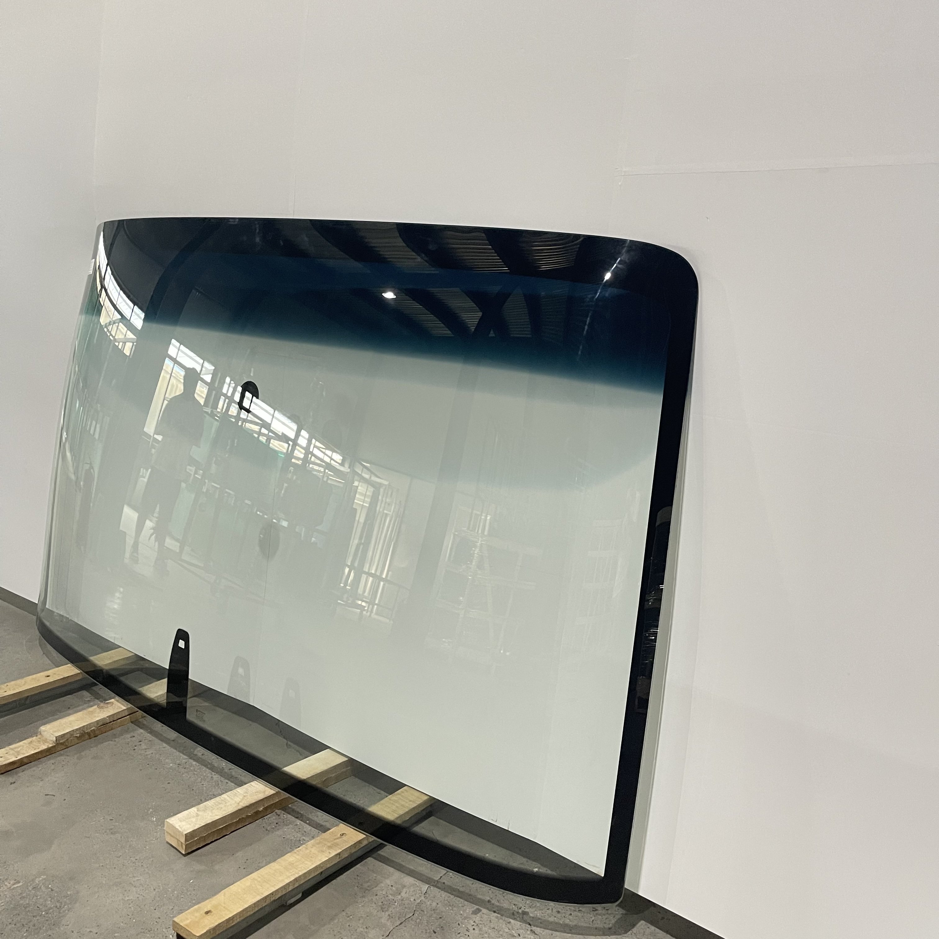 Laminated Front Windshield Auto Glass Car Window Side Door Glass Car Front Windshield for R029