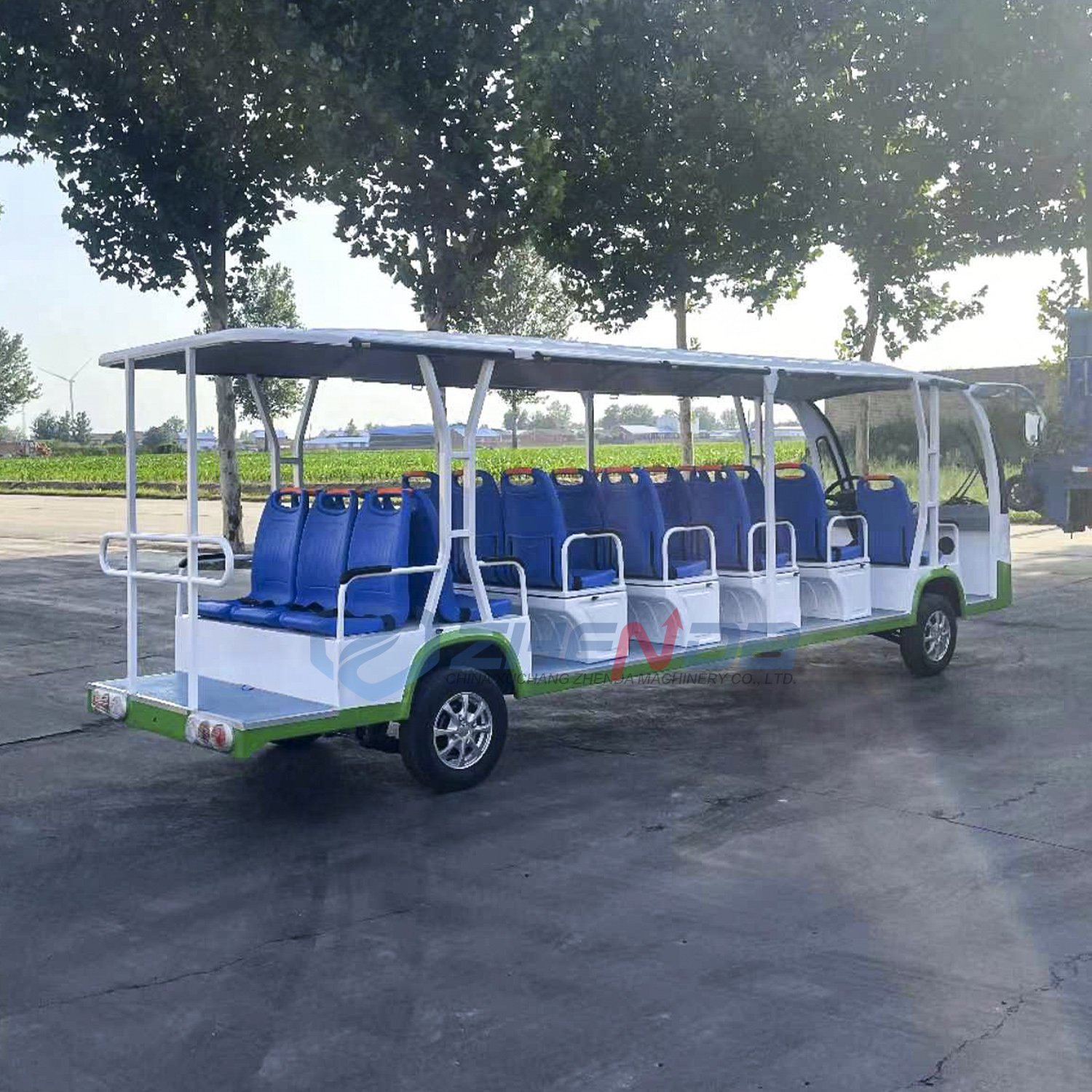 Beach Park Uses 72V Battery to Customize Electric Tourist Sightseeing Bus