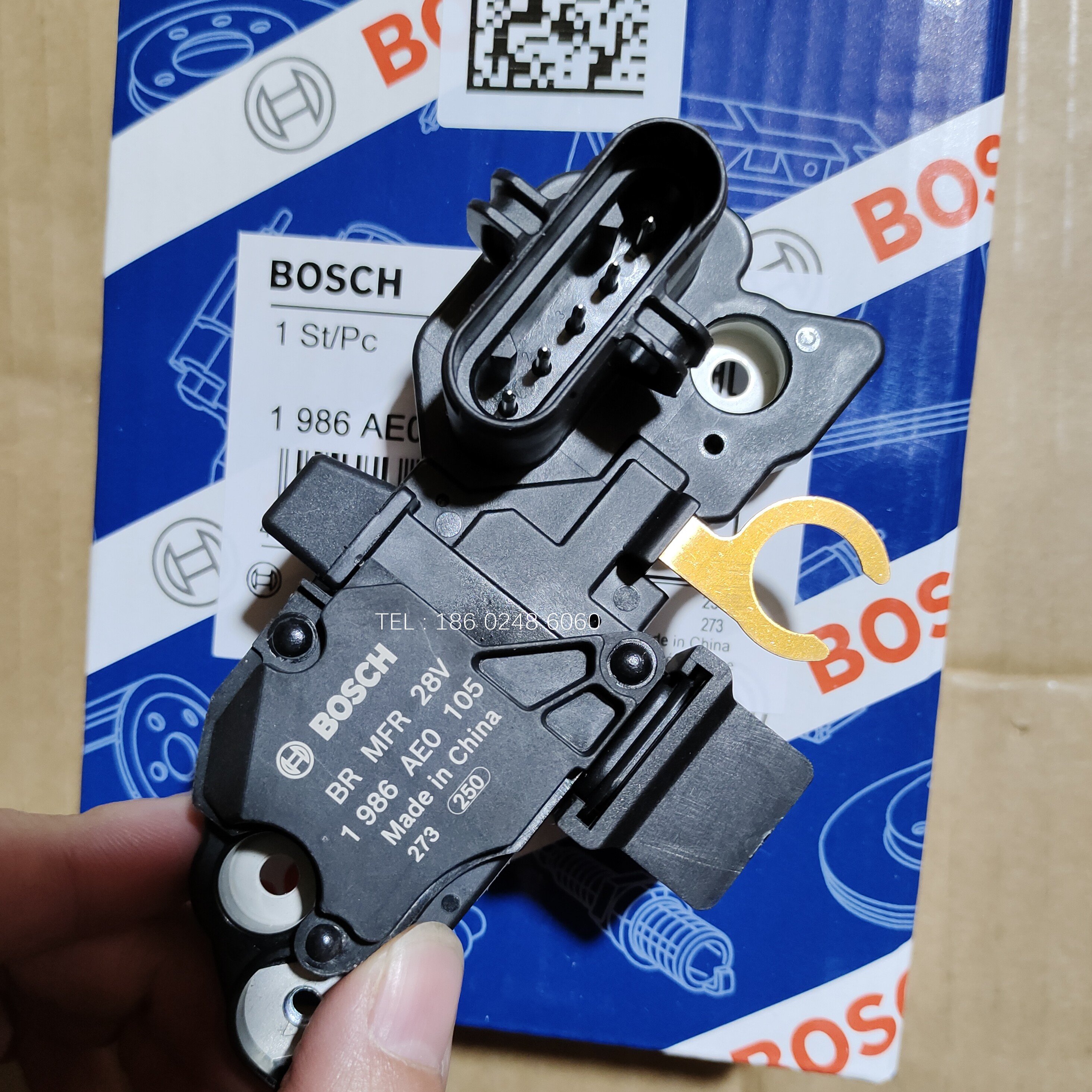 FOR SCANIA GENUINE REGULATOR ALTERNATOR PARTS VOLTAGE 1986AE0105 A0001542605 1501245 1501246 1502245 for BOSCH