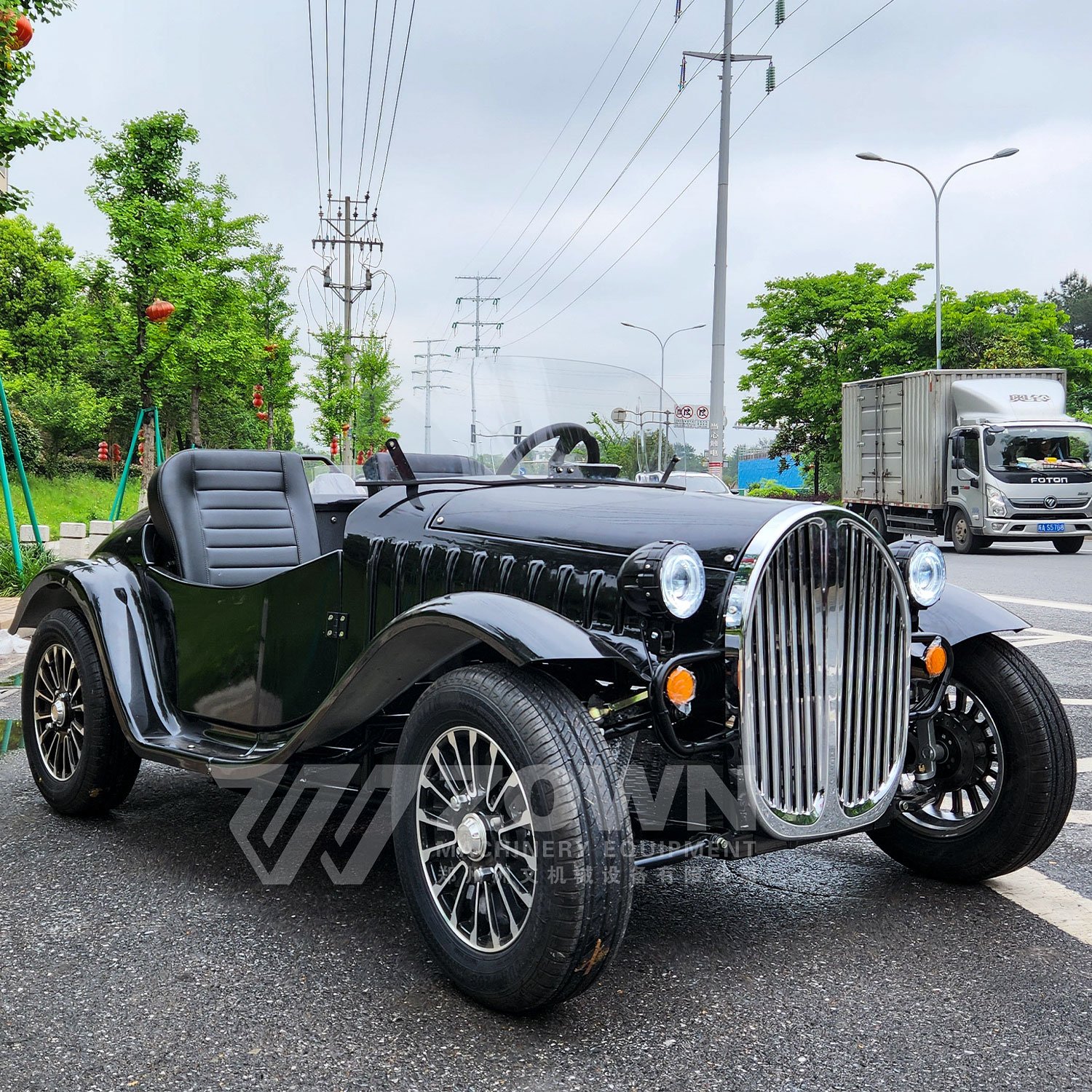 Best-selling Factory Direct Sales 2-seater Brand New Electric Classic Four-wheel Convertible Classic Car