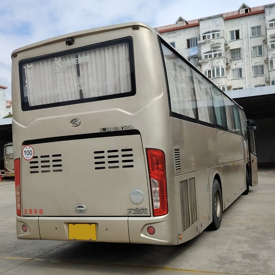 King Long 53 Seats Euro 5 diesel Engine 11m Used Bus LHD coach Buses
