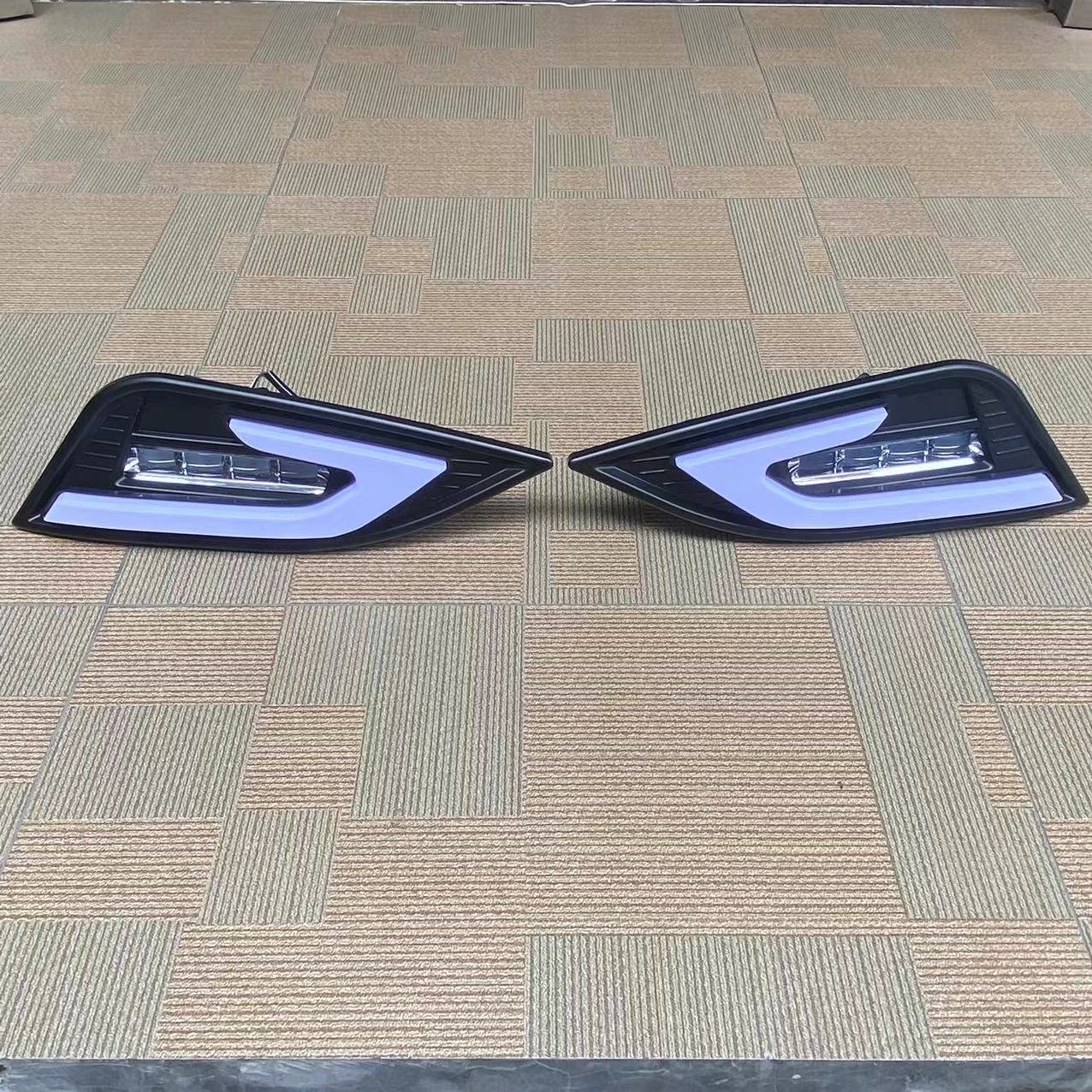 Jetbus Adiputro Bus Spare Parts Front Fog Lamp Led Light New Style WJC-QW-009