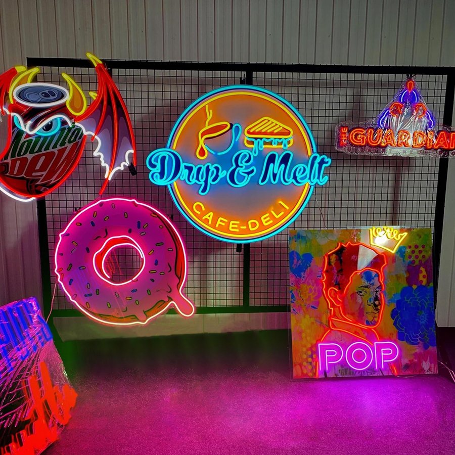 Custom Neon Sign High Acrylic Smart Wall Mounted Restaurant LED Neon Sign