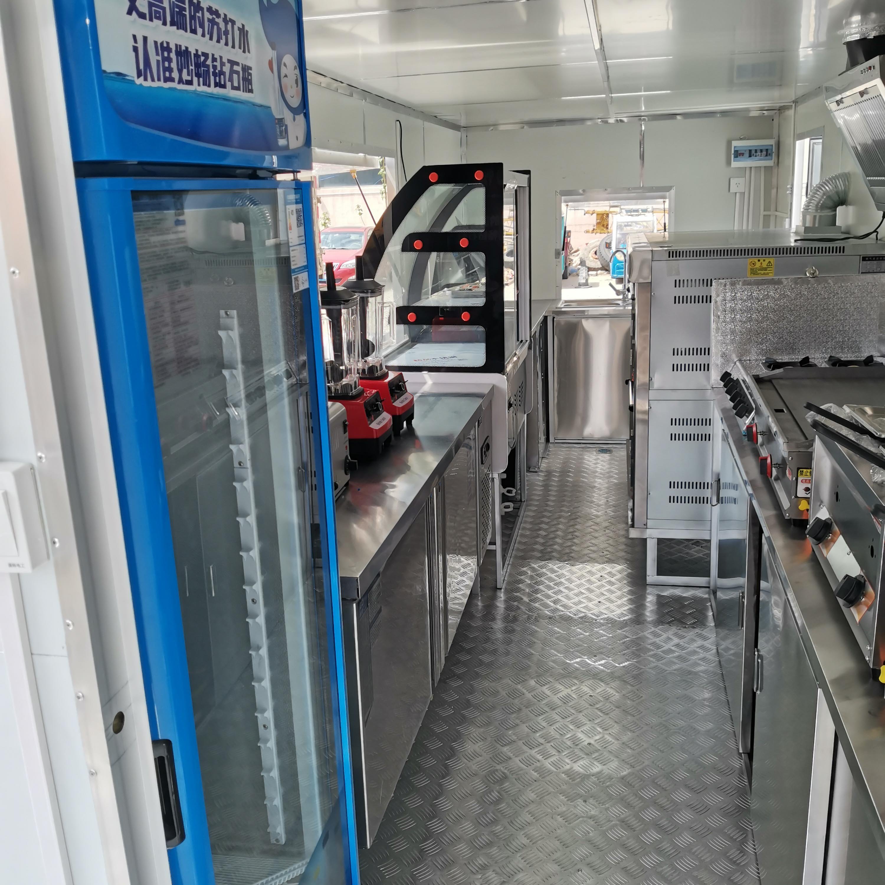 New Type Street Food Trailer for Selling Coffee Van Catering Cart Burgers Fries Ice Cream BBQ Bus Mobile Food Truck