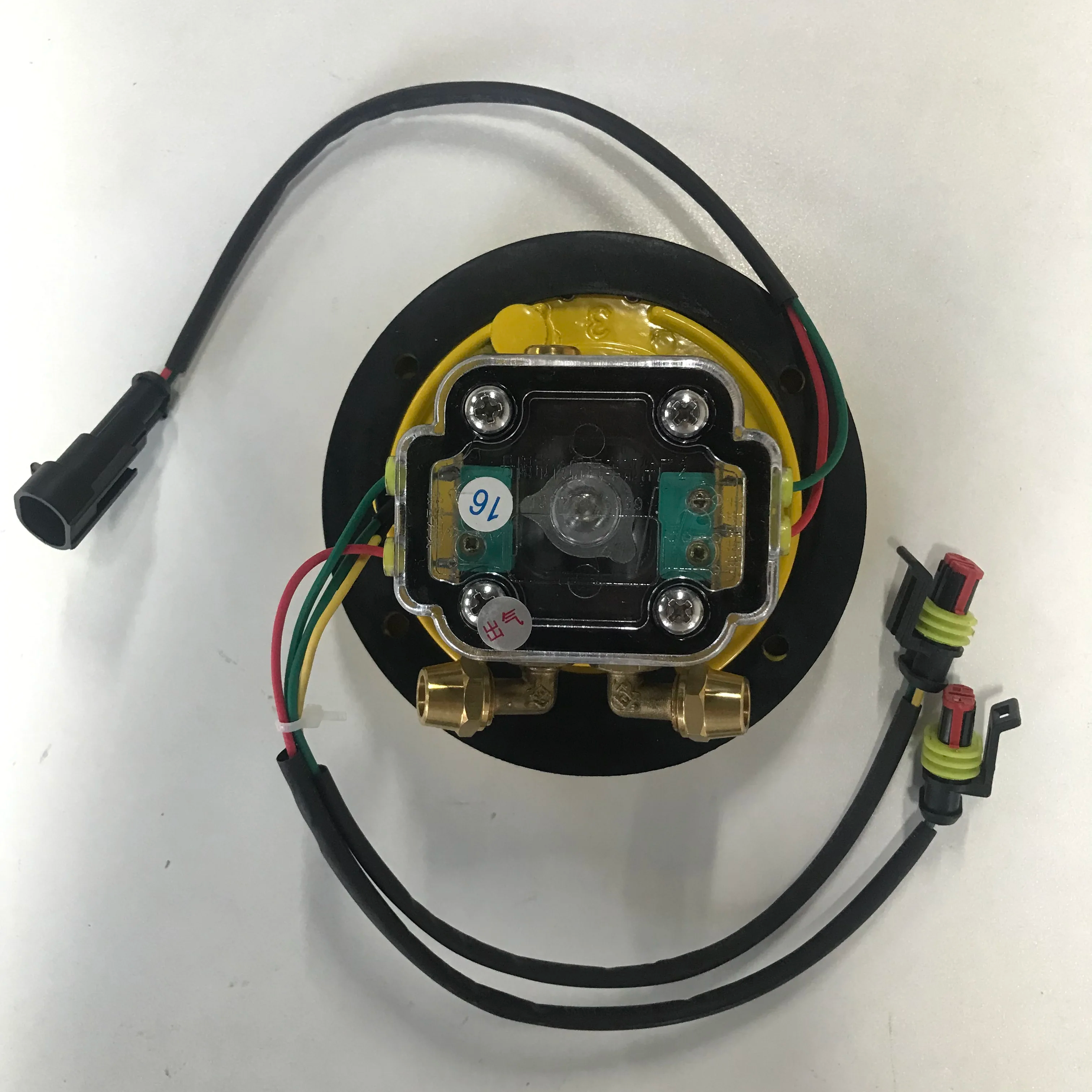 XMQ6129Y6-5606013 Bus Emergency Switch for Yutong Bus Spare Parts 6100-02117 Emergency Tool Door Control Emergency Valve