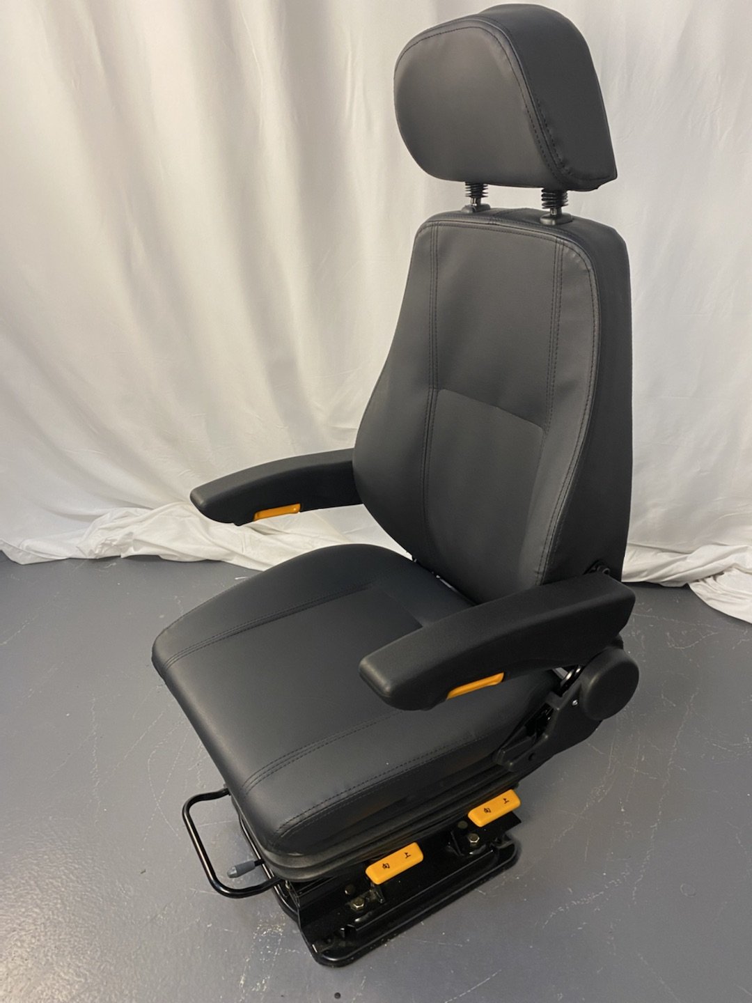 YSR Seating Hot Sale Adjustable Truck Railway Driver Seats With Swivel Plate and Reclining