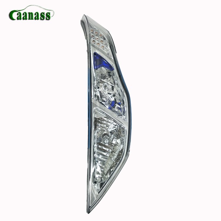 Guangzhou Bus coach Headlamp Hot Sale Use for Marcopolo Bus Parts Headlamp Light Body Parts Spare Auto