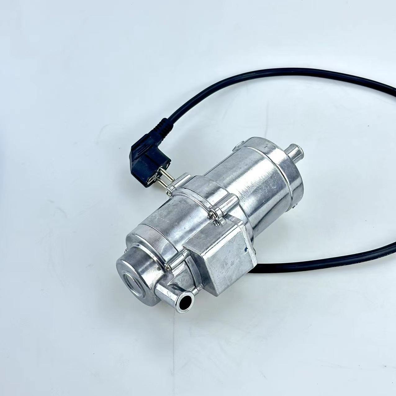 General Model Car Preheater Engine Coolant Truck Preheater Parking Heater