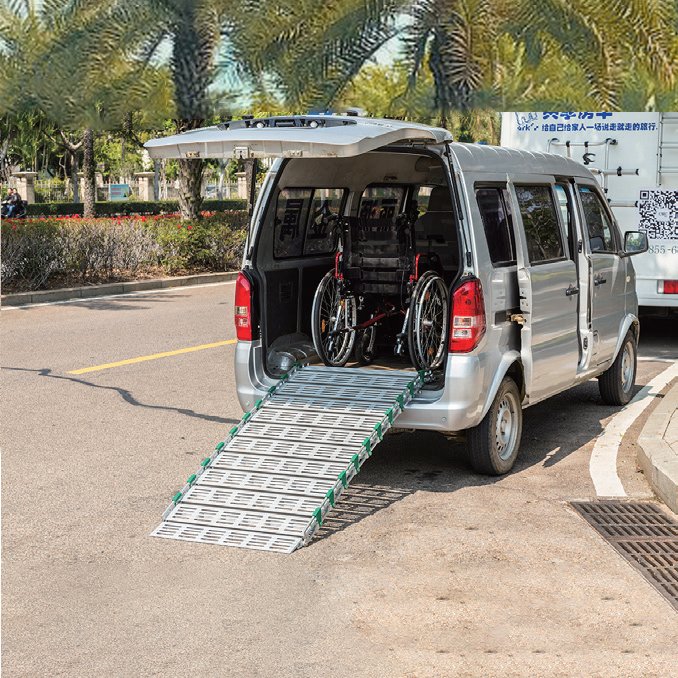 Aluminium Handicap Bus Wheel Chair Ramp Manual Countertop Transport Install Cart Foldable Ramp for Disable
