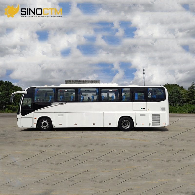 13 Meter Luxury Tourist Passenger Bus with 50 Seats Refurbished Coach Buses on Sale