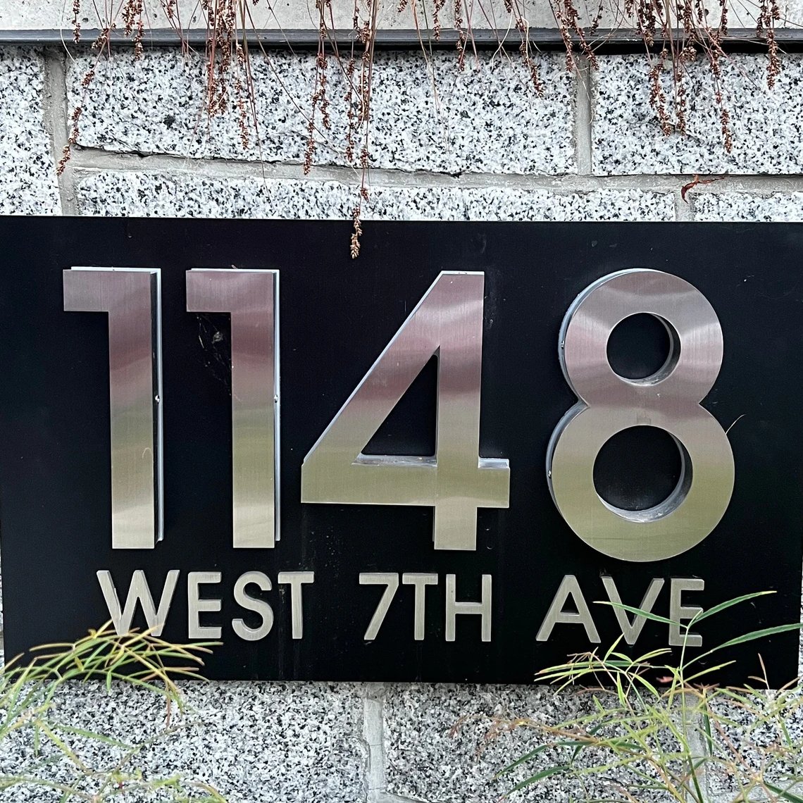 Metal 3D Led House Numbers Sign Outdoor Waterproof Stainless Steel Illuminated Letter Sign Address Vertical Acrylic Door Sign