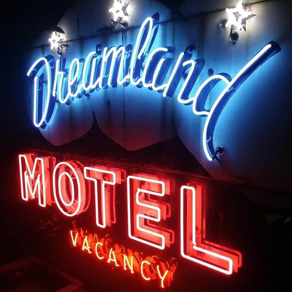 CE RoSH FCC PSE Original 6mm-12mm Glass Neon Lighting Handmade Vintage Neon Sign for Car Taxi Decoration