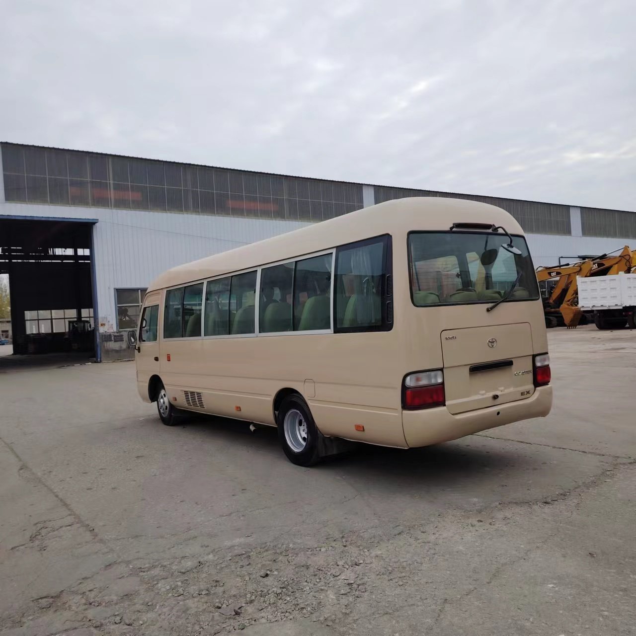 Used toyota coaster 30 Seater City Bus for Africa Sale Price