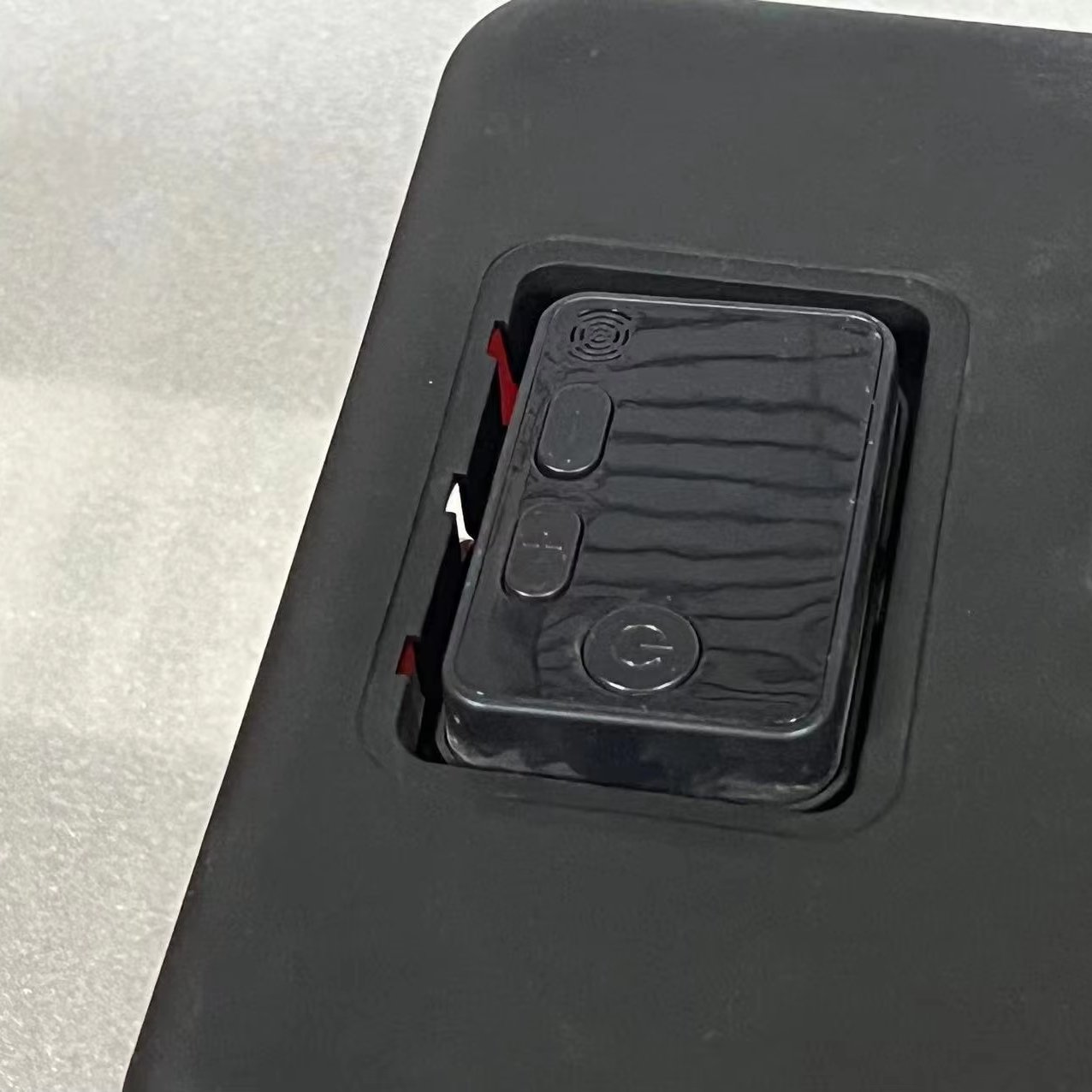 New Toolbox Parking Heater Easy to Operate 12v 24v Diesel Heater 2kw 5kw Air Heating Suitable for Trucks Cars RVs Boats