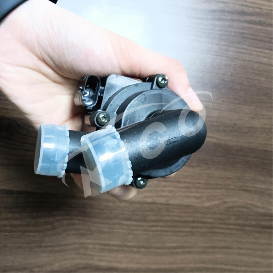 OE 5N0965561 5N0122093 Auto 12v DC Car Electric Auxiliary Water Pump for VW Audi Engine Additional Cooling System