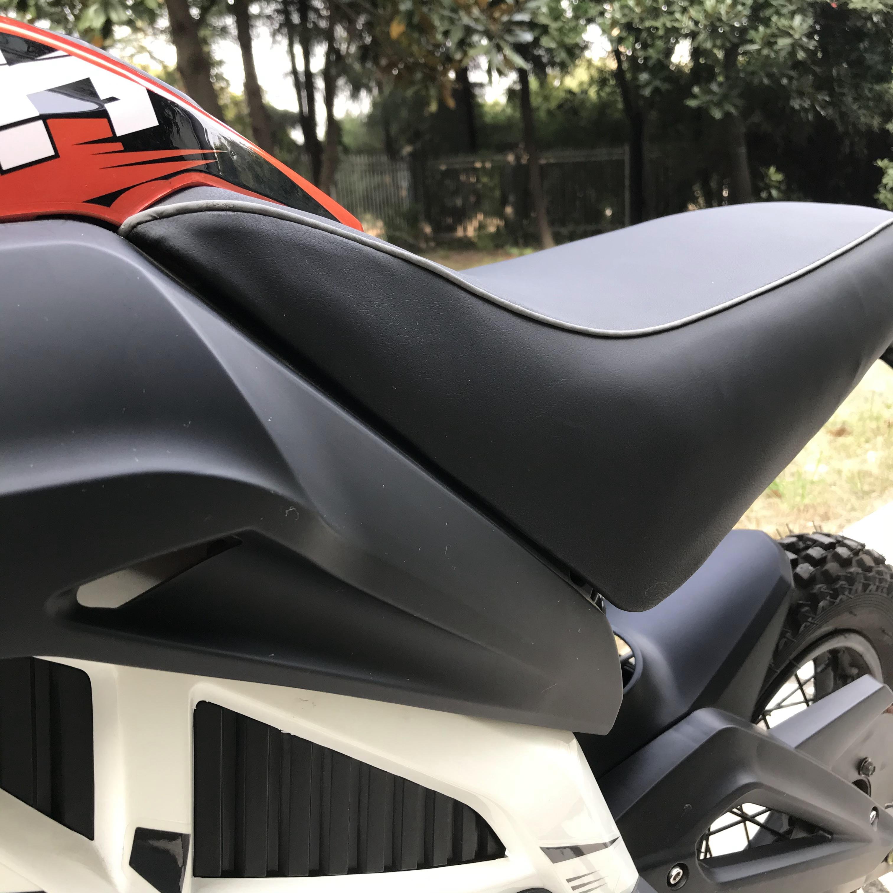 Fast Speed 2000W 36V Adult Electric E Motorcycle Moto Motorbike Racing Motorcycle For Men