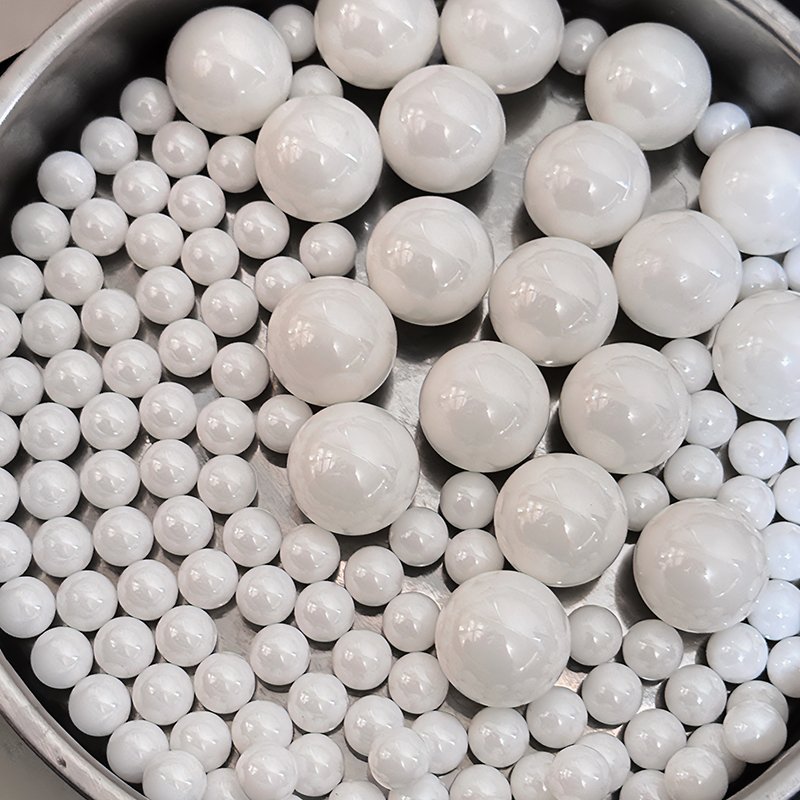 Grinding Ball 0.5mm 0.8mm 1.5mm 4mm 6mm 10mm 12mm Alumina Ball Inert Alumina Ceramic Ball Used in The Chemical Industry