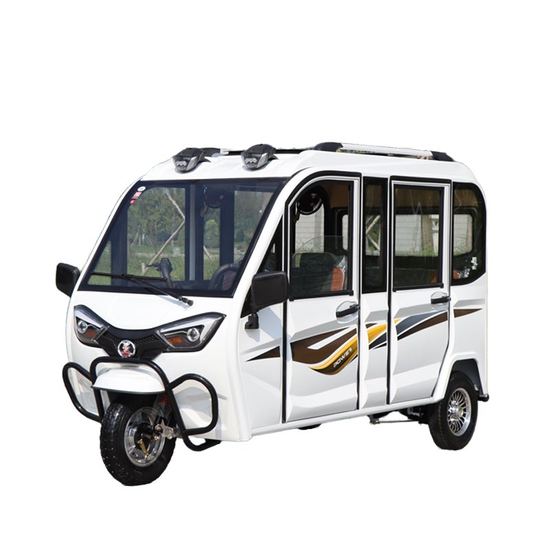 Used Large space Super long Accommodates 4-6 people Tricycles Electric Three Wheel Passenger Tricycle Electric tuktuk for