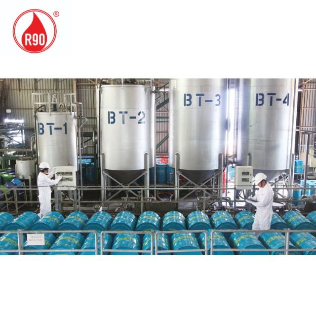 Premium Engine Lubricants. Cars - Trucks - Machinery. R9 Brand from Vietnam. Volume Order Discounts. Customize Available.