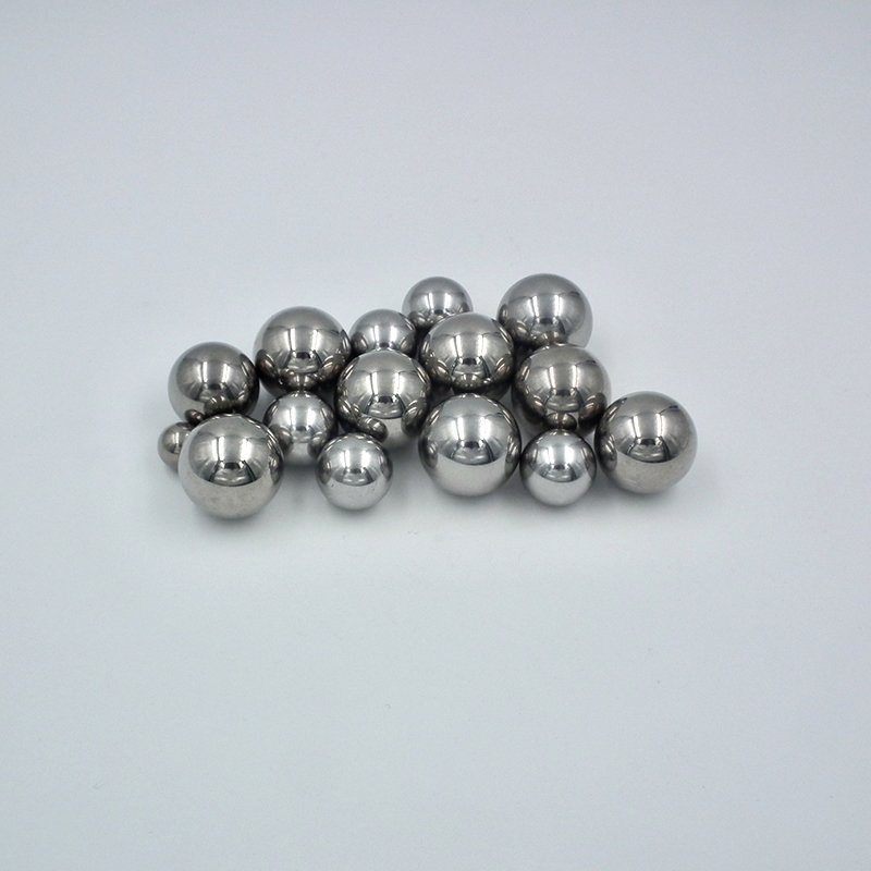 High quality wholesale high hardness wear-resistant low cost carbon steel balls for custom bearings