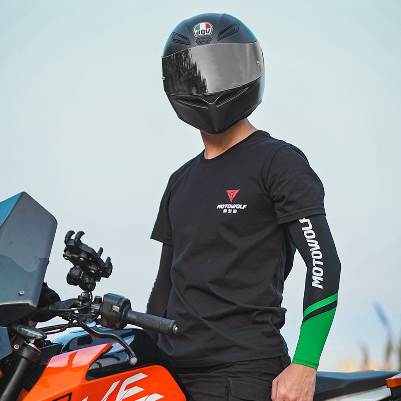 MOTOWOLF summer breathable and moisture wicking arm sleeves for motorcycle riding