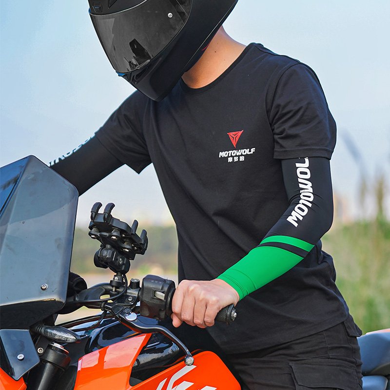 MOTOWOLF summer breathable and moisture wicking arm sleeves for motorcycle riding