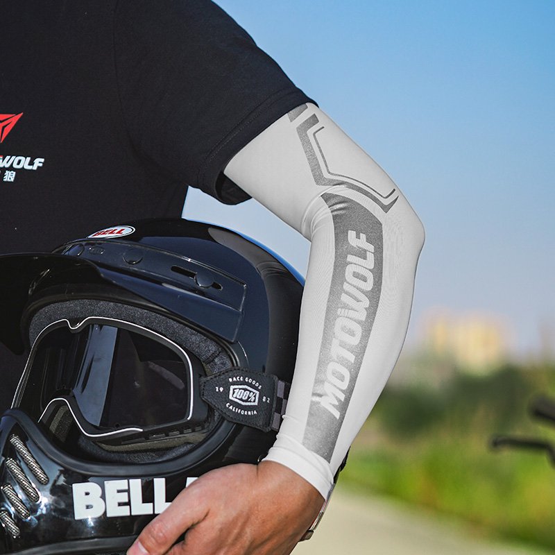 MOTOWOLF summer breathable and moisture wicking arm sleeves for motorcycle riding