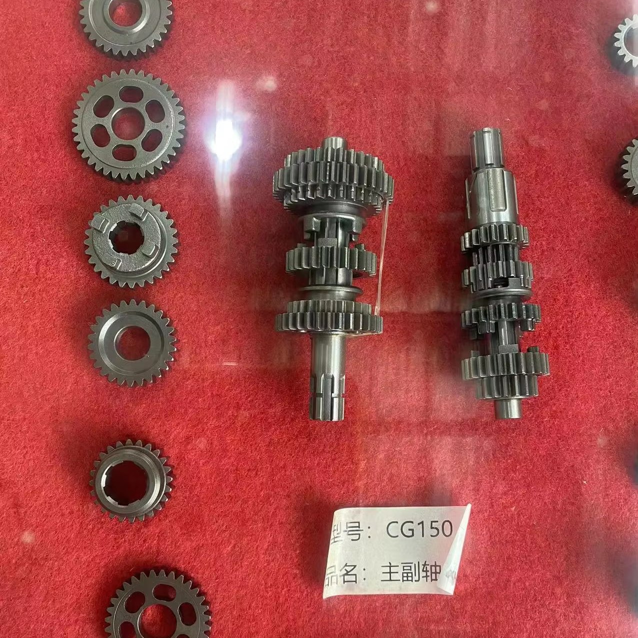 Used motorcycle engine parts, old engine parts, dismantling parts