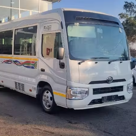 Amazing Price Offer For Brand New / Used 2022 Toyotas Coasters 4.0D 23-Seaters For Sale