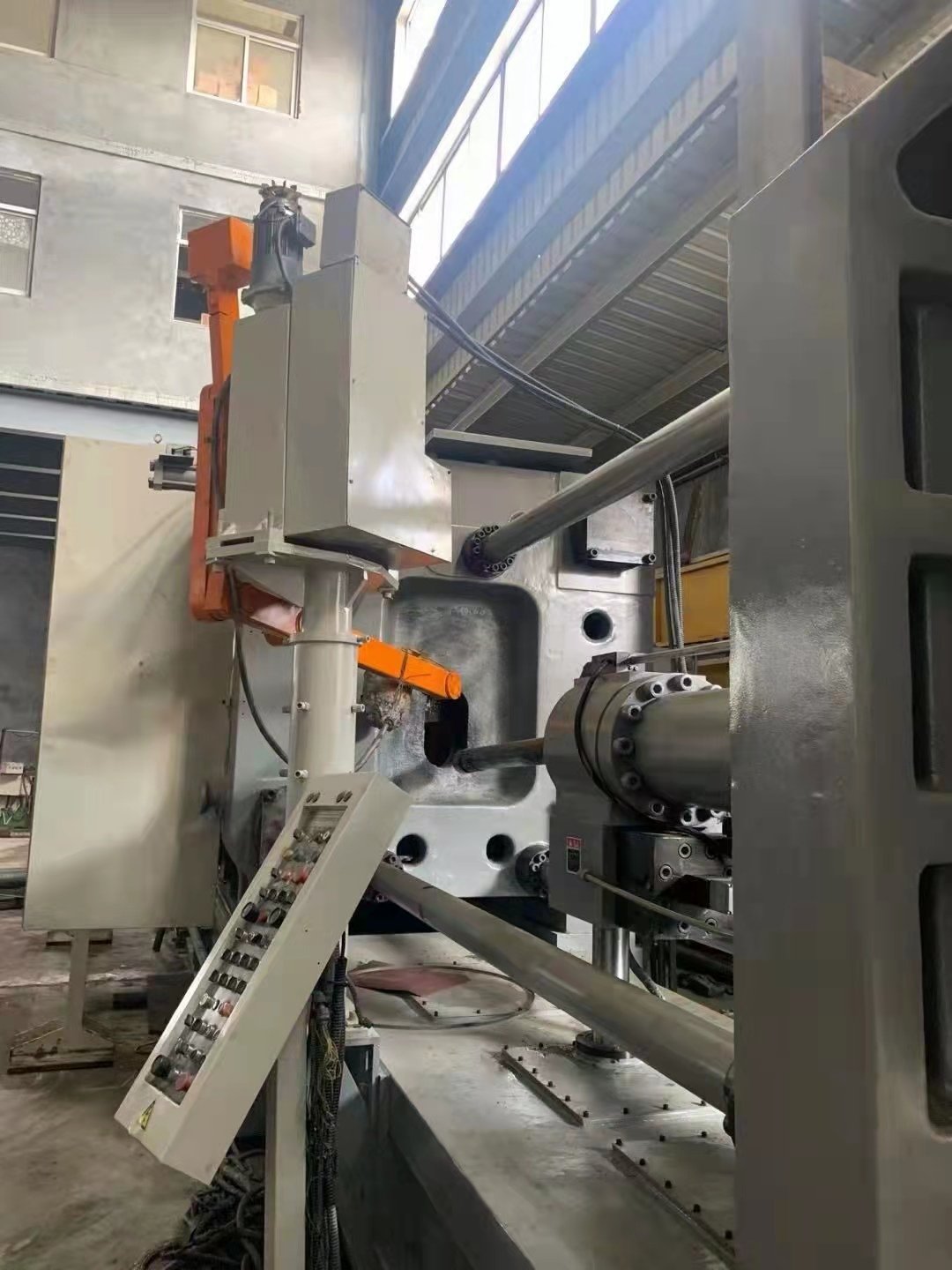 1650 Ton High Quality Injection Molding Machine Cold Aluminum Metal Die Casting Machine