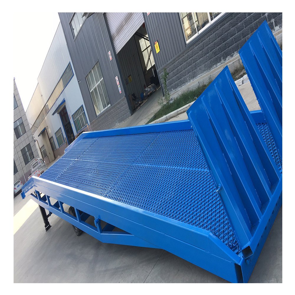 Multi purpose trailer ramp Car trailer ramp Mobile loading and unloading yard Loading and unloading dock ramp