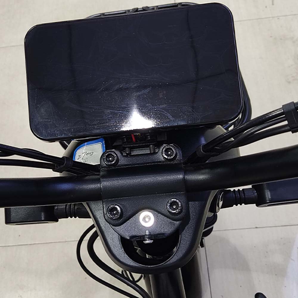 Putian New Type Center Differential Split Fat Wheel Electric Motorcycle Recreational Tricycle For Adult Use