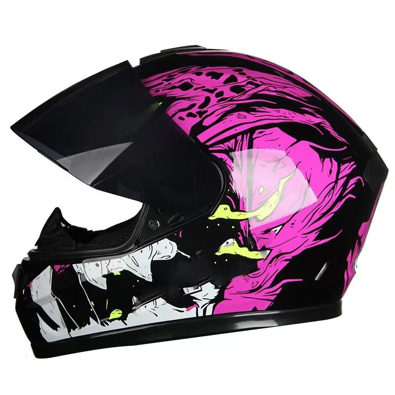 Wholesale DOT Fashion Cool With Tail Bike Moto Helmet Motorcycle Helmets For Men
