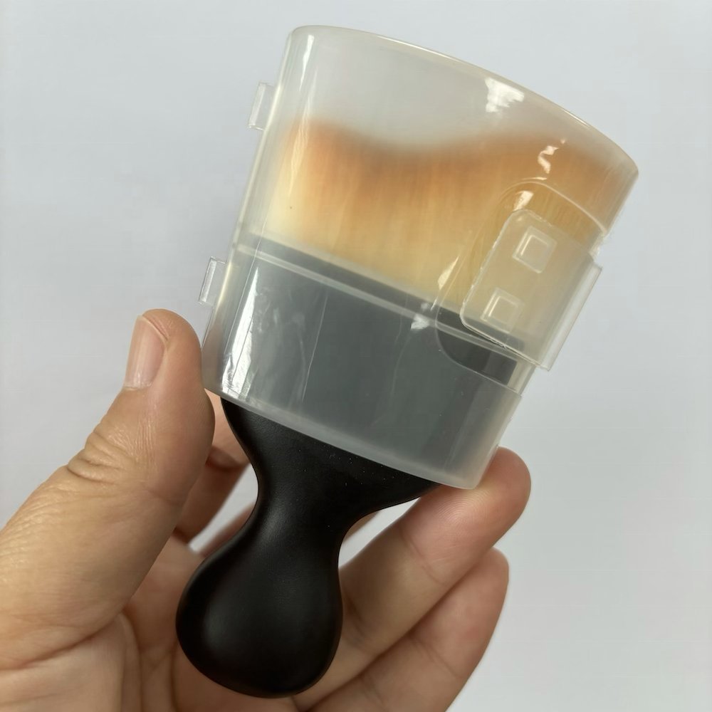 Multifunctional Dust Brush Used to Clean Inside and Outside of Car Air Conditioning Outlet