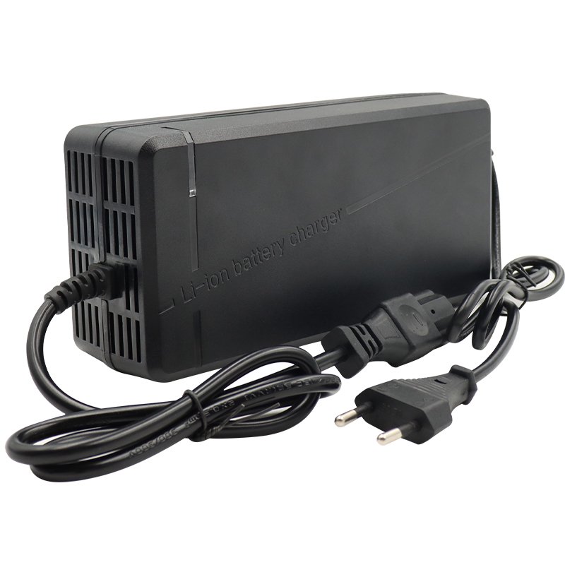 E-FAST Battery Charger 54.6V 8A for 48V 8A for Electric Bike Scooter in Stock Car LED Lamp Power Style Industrial