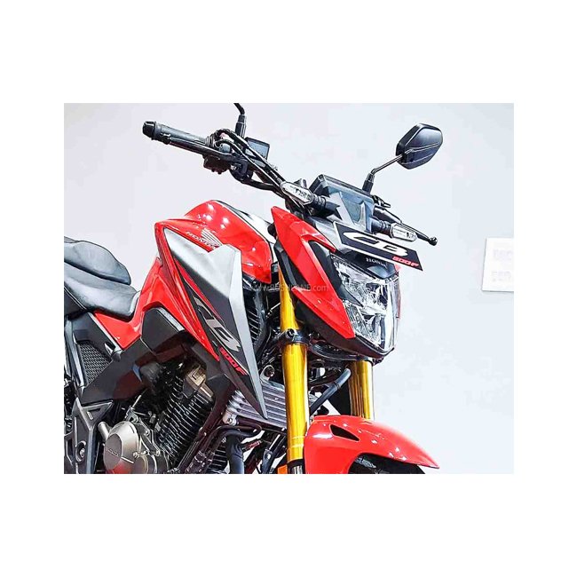 Durable classic two wheel bike CB300 with 14.1L fuel tank capacity motorcycle on Wholesale price