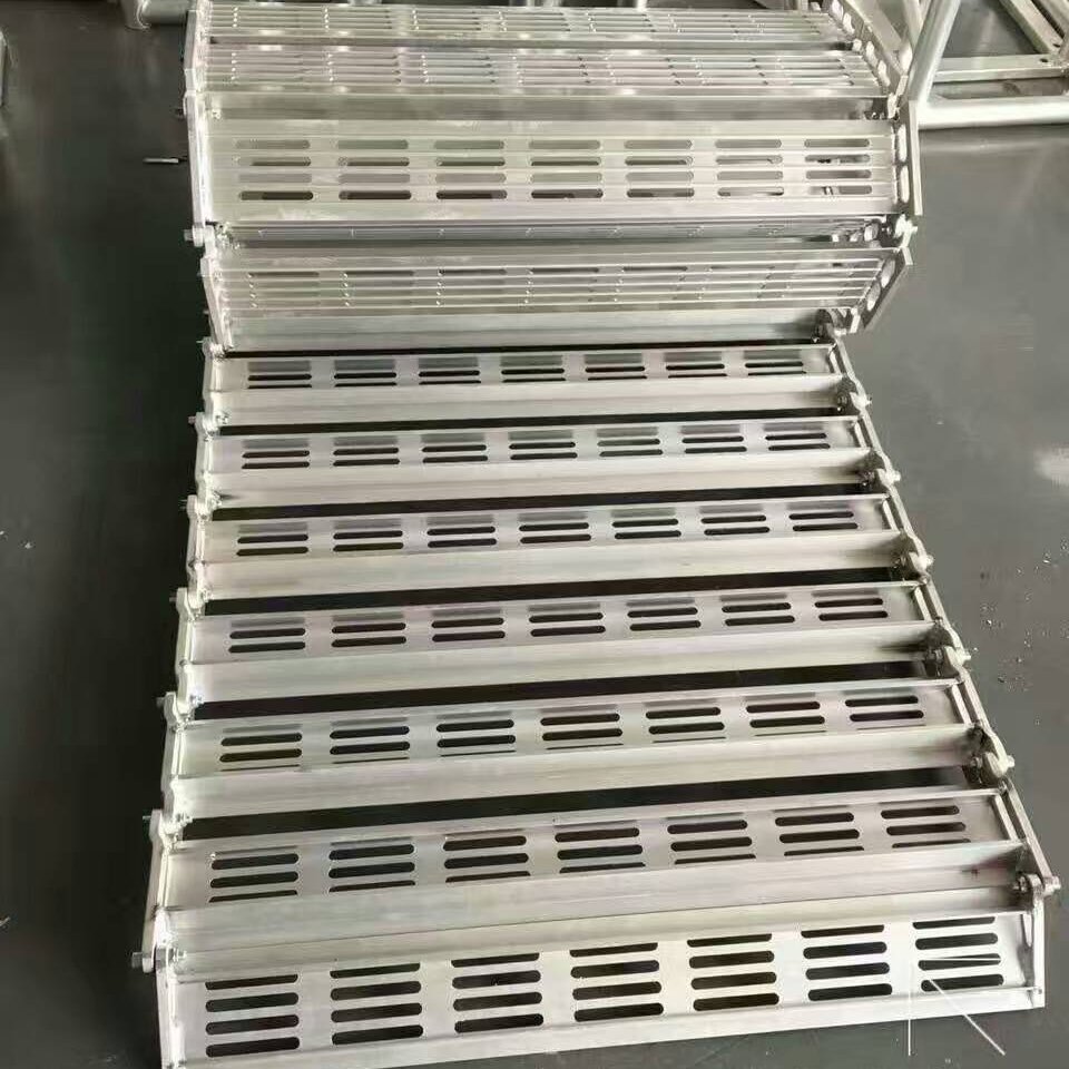 Mobile Portable Aluminum Folding Unloading Stairs High Load Bearing Good Quality Aluminum Ramp