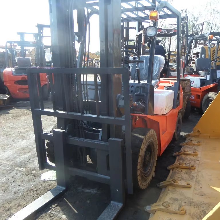 Original ISUZU Engine Used HELI 3 TON High Quality Chinese Brand Cheap Price Forklift In Good Condition Used 3t Heli Forklift