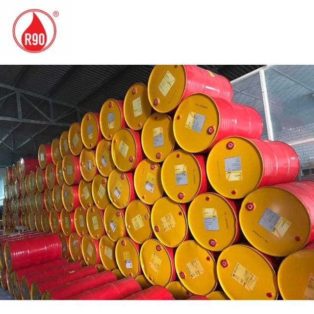 Super Sale Off - Advanced Lubricant - Suitable for Cars/Trucks - Synthetic Blend - Organic Oil - Manufactured in Vietnam