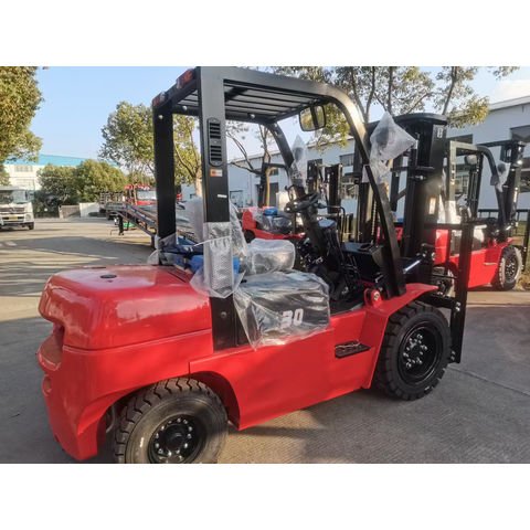 Triple stages used komatsu forklift 3 tons fd30 diesel hydraulic forklifts